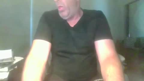 Snapshot of christo9999 chatting on March 3, 11:34 pm christo online show from March 3, 11:34 pm
