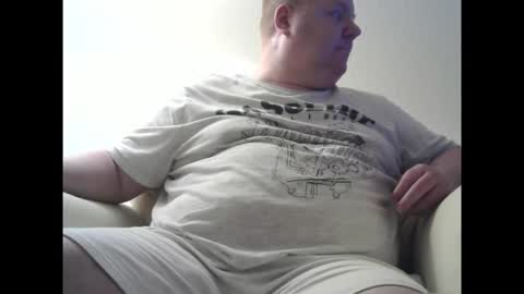 chubby_david online show from September 22, 9:14 pm