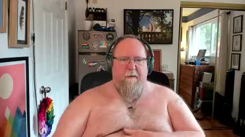 Chubby online show from October 25, 10:00 pm