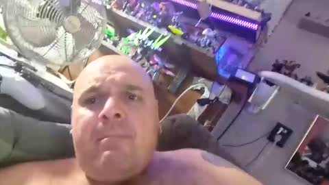 Chubbydutch man online show from October 11, 1:04 pm