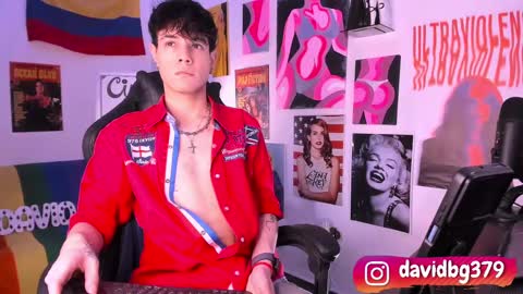 David     Independent Model online show from March 2, 1:47 am