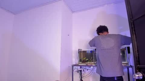 cj_davis1 online show from November 4, 6:58 am