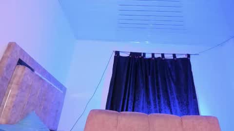 cj_davis1 online show from February 16, 4:10 am