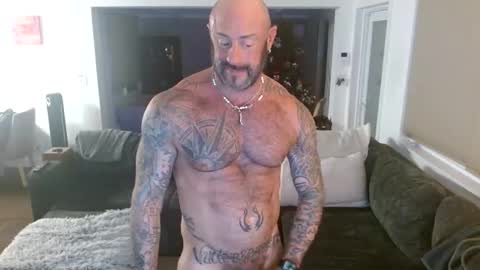 SoFLoBiHungDude online show from December 23, 8:44 am