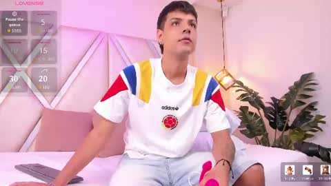 Clarentz bby online show from July 7, 6:13 am