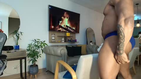 clark_strong online show from February 20, 9:09 pm