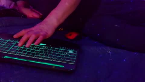 ClassayCalCock online show from February 4, 8:53 am