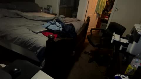 Cloudy Dayz online show from November 21, 7:46 pm