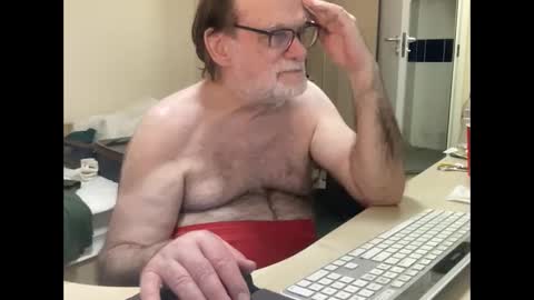 Coach Karl Porn Star Tip me all the way to my next trip online show from March 31, 10:33 pm