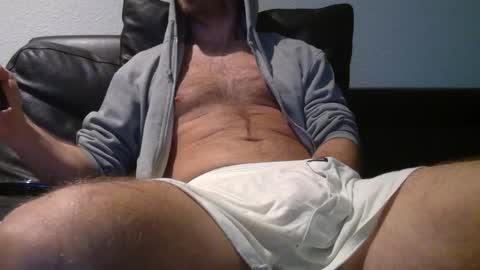 Snapshot of cocka_billy chatting on December 5, 6:24 pm cocka_billy online show from December 5, 6:24 pm