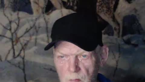 cockreadynow4u online show from June 10, 6:04 am