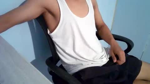 Snapshot of cocola000 chatting on October 16, 1:08 pm cocola000 online show from October 16, 1:08 pm
