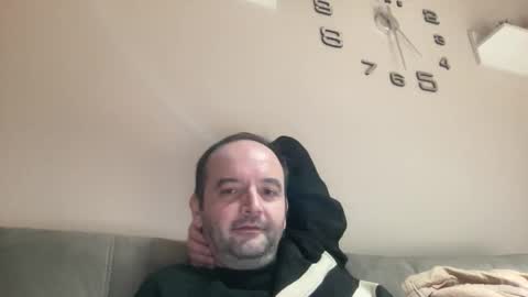 colambus83 online show from February 15, 2:25 pm