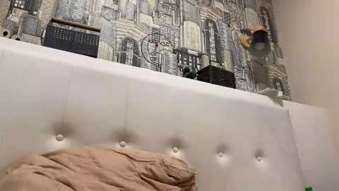 colambus83 online show from April 8, 7:33 pm