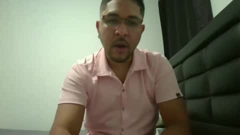 colausex online show from December 5, 3:46 am