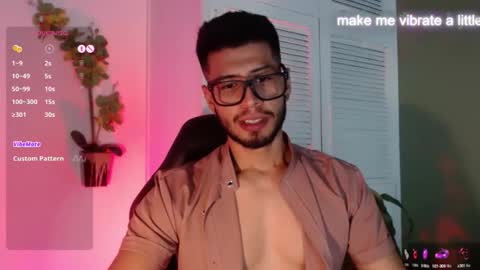 Snapshot of colby_smit chatting on September 24, 9:02 pm Colby online show from September 24, 9:02 pm
