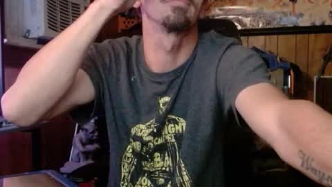 Nelson or ComicKing and sometime Peachy143 online show from November 26, 1:19 am