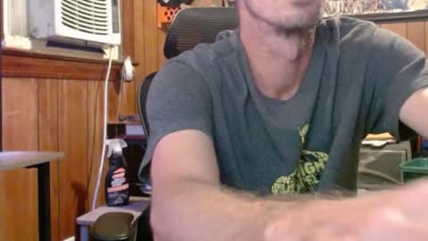 Snapshot of comic_king27 chatting on October 18, 12:15 am Nelson or ComicKing and sometime Peachy143 online show from October 18, 12:15 am