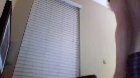 cooldude122222 online show from March 12, 1:36 am