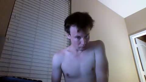 cooldude122222 online show from January 24, 4:16 am