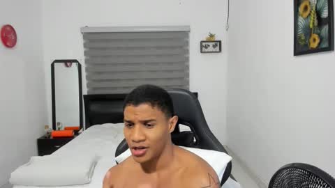 Ethan  online show from December 15, 11:13 pm