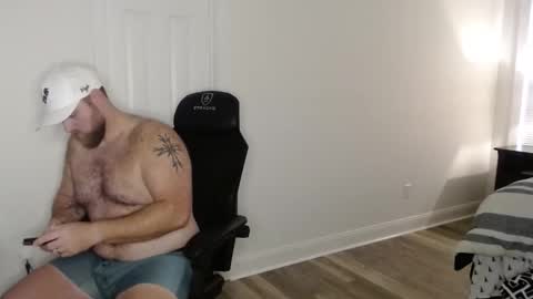 countrystrong35 online show from November 17, 2:09 pm