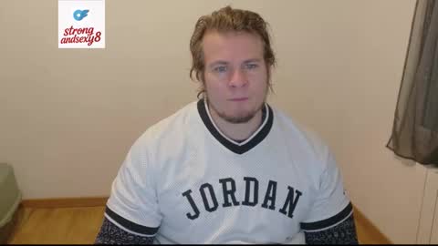 crazyangel8 online show from January 12, 1:59 pm