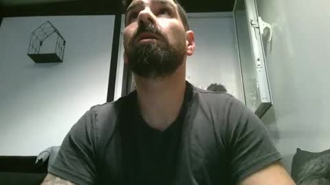 funcouple online show from February 3, 9:18 pm