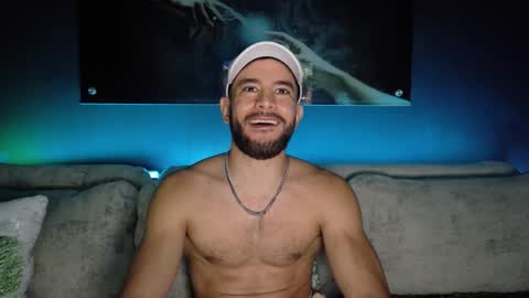 CRHISTIAN online show from February 13, 5:13 am