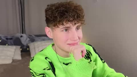 Chris online show from November 1, 4:00 pm