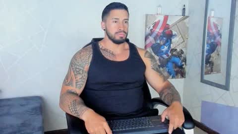 Snapshot of cristian_walker chatting on January 21, 10:56 am cristian walker online show from January 21, 10:56 am