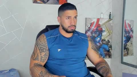 Snapshot of cristian_walker chatting on February 28, 12:42 pm cristian walker online show from February 28, 12:42 pm