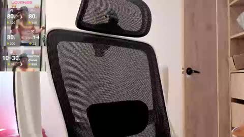 cristopher23  online show from October 21, 2:53 pm