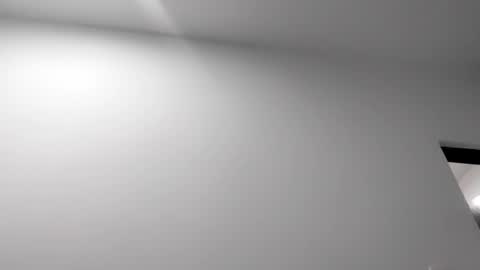 cristopher3042 online show from March 2, 4:45 am