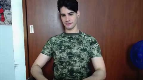 cristopher online show from November 25, 10:01 pm