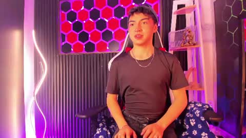 Cristopher  online show from June 29, 8:31 pm