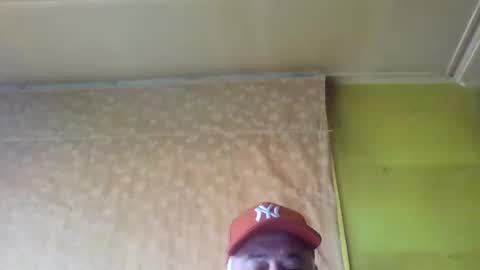 Snapshot of crmperez chatting on December 15, 9:53 pm crmperez online show from December 15, 9:53 pm