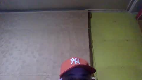 Snapshot of crmperez chatting on September 29, 11:33 pm crmperez online show from September 29, 11:33 pm