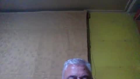 crmperez online show from June 1, 10:21 pm