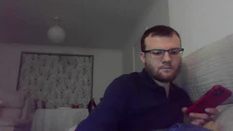 Snapshot of cropper4fun chatting on December 4, 8:40 pm Cropper online show from December 4, 8:40 pm