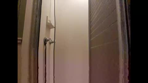 csunny37 online show from April 19, 9:42 am