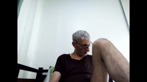 BIG UNCUT HARD COCK online show from December 27, 7:29 am