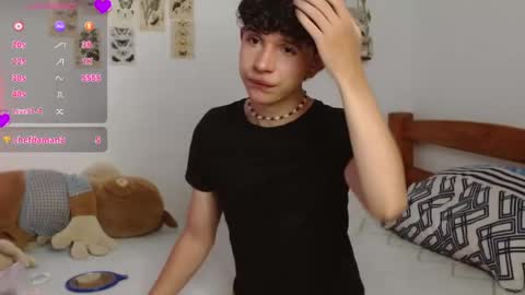 Cuddly online show from April 14, 11:48 pm