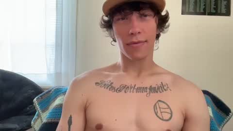 Snapshot of cum_with_me_96 chatting on October 7, 3:49 pm cum_with_me_96 online show from October 7, 3:49 pm