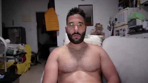 Cuman online show from January 14, 1:21 am