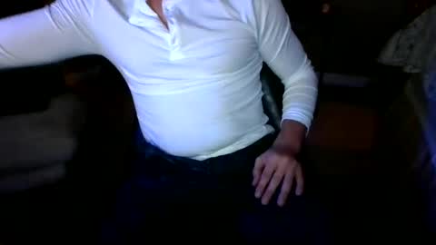 cumminginu813 online show from June 9, 5:31 am