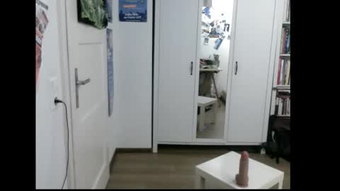 Snapshot of cumshow_x chatting on October 26, 10:12 pm Cumshow online show from October 26, 10:12 pm