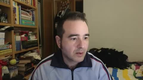 curiosillo1983 online show from April 11, 12:52 pm