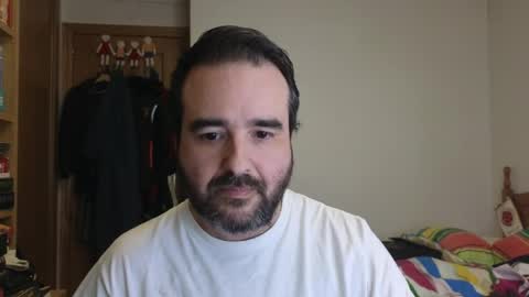 curiosillo1983 online show from March 20, 7:40 pm