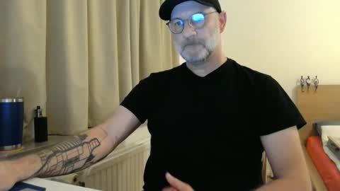 Curman85 online show from February 24, 11:27 pm